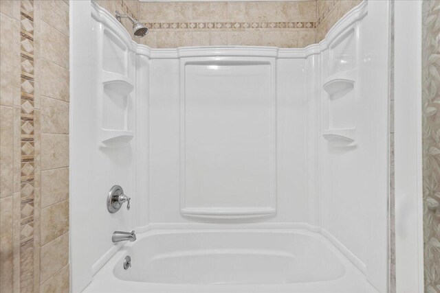 5146 Creek Bend Cir NW, Cleveland, TN 37312 - bathroom featuring shower / bath combination