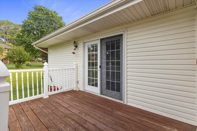 5146 Creek Bend Cir NW, Cleveland, TN 37312 - wooden deck with a yard