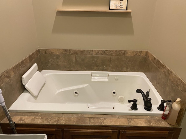 151 Holly Oak Ln, Ringgold, GA 30736 - bathroom with a tub with jets