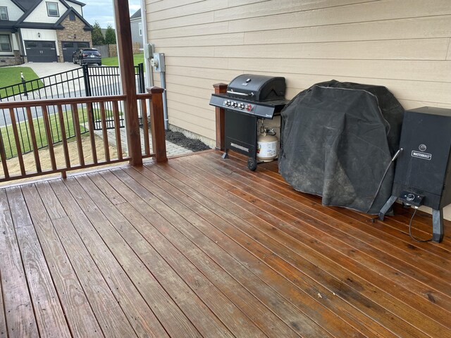 151 Holly Oak Ln, Ringgold, GA 30736 - wooden terrace with grilling area