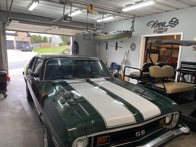 151 Holly Oak Ln, Ringgold, GA 30736 - garage with a garage door opener
