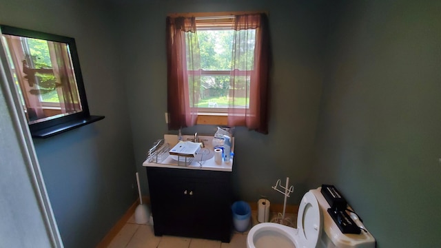 214 E Rhea Ave, Spring City, TN 37381 - half bath with toilet and tile patterned flooring