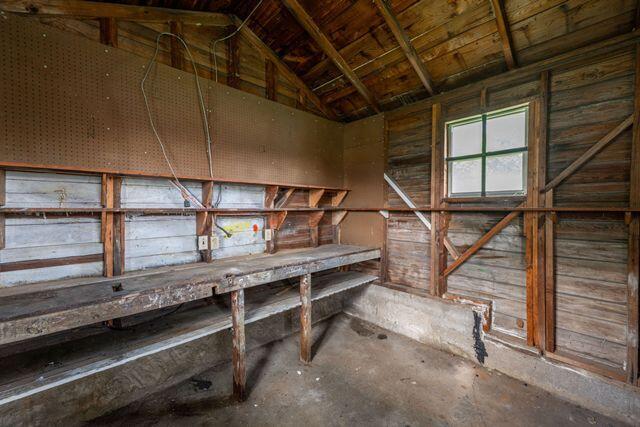 3313 Harrison Pike, Chattanooga, TN 37416 - miscellaneous room featuring lofted ceiling