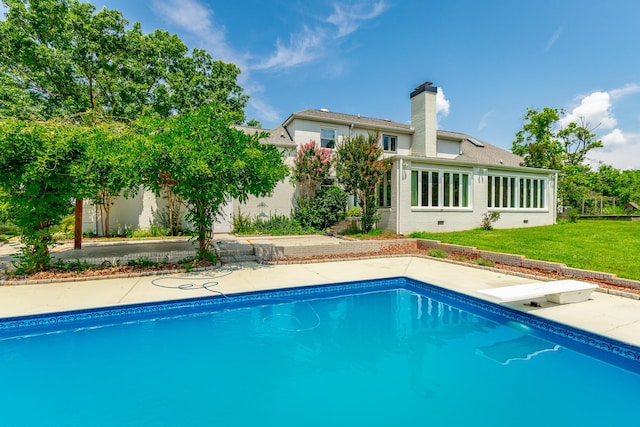 11216 Ooltewah Georgetown Rd, Georgetown, TN 37336 - swimming pool featuring a lawn and a diving board