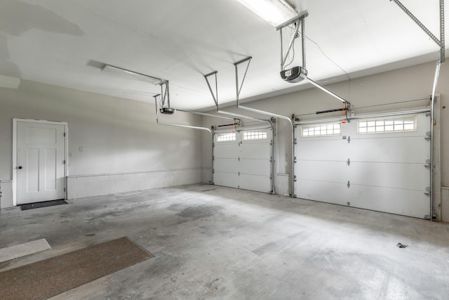 11216 Ooltewah Georgetown Rd, Georgetown, TN 37336 - garage featuring a garage door opener