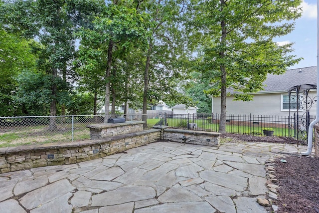 8512 Creek Stone Dr, Chattanooga, TN 37421 - fenced backyard with a patio
