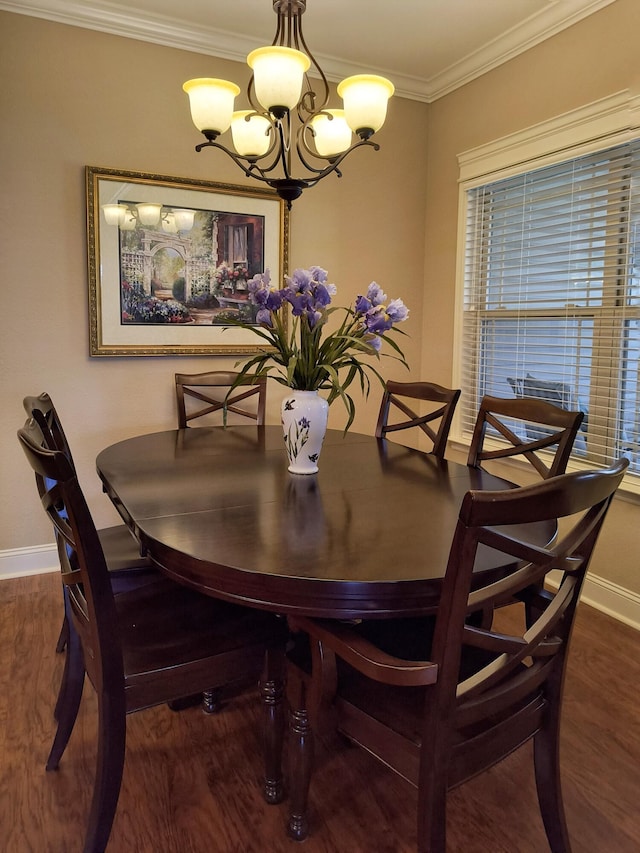 179 Trade Wind Dr, Fort Oglethorpe, GA 30742 - dining area featuring a chandelier, wood finished floors, and crown molding