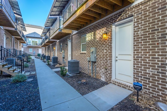 1621 Fagan St Unit 109, Chattanooga, TN 37408 - property entrance with brick siding
