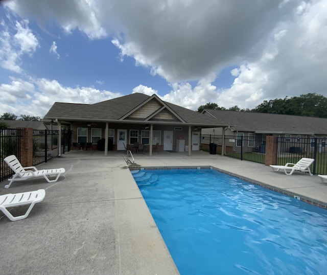 904 Cedar Creek Dr, Rossville, GA 30741 - community pool featuring a patio area