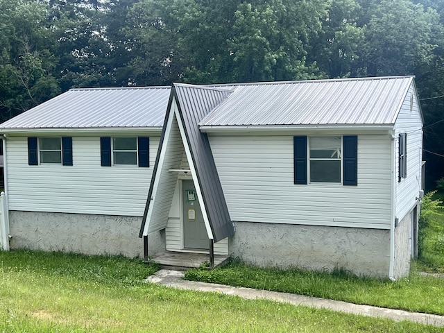 43 Fir St, Chickamauga, GA 30707 - view of front of house with a metal roof