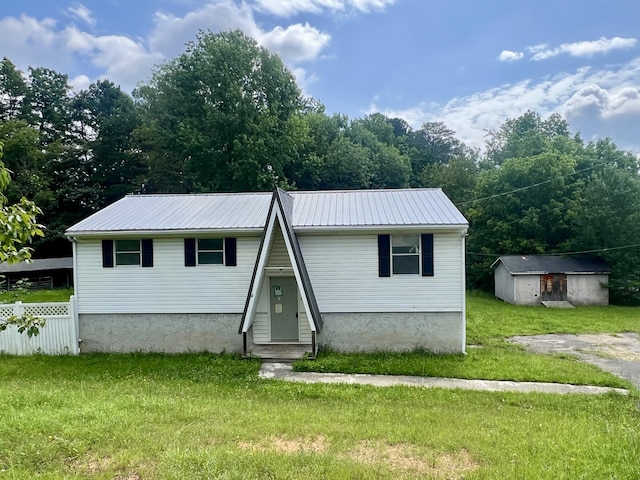 43 Fir St, Chickamauga, GA 30707 - view of front facade with a metal roof and an outdoor structure