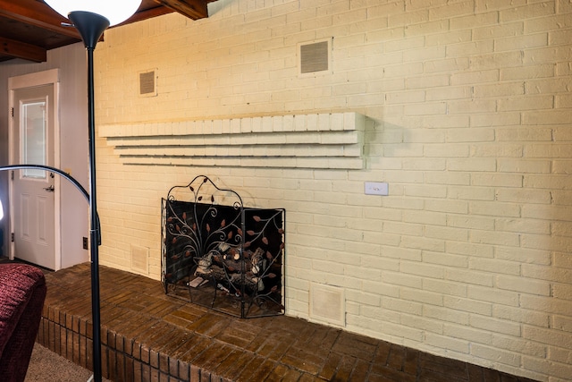 311 Birchwood St, Pikeville, TN 37367 - detailed view of brick wall