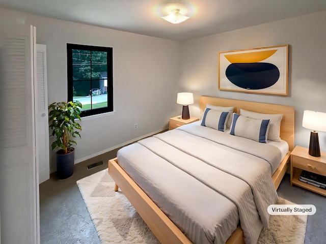 8127 Blue Spruce Dr, Hixson, TN 37343 - bedroom featuring baseboards