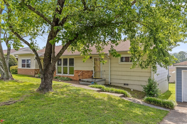 608 Maple Ln, Chattanooga, TN 37412 - view of front of property with a front lawn, crawl space, and brick siding