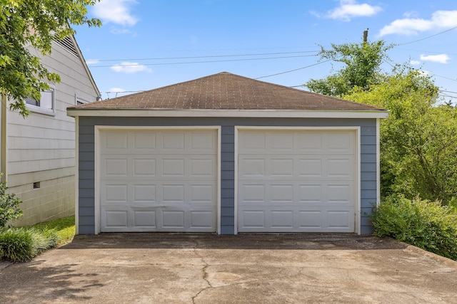 608 Maple Ln, Chattanooga, TN 37412 - view of detached garage