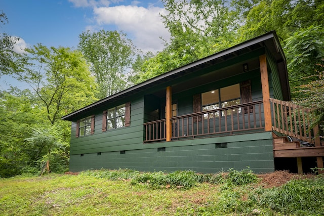 4217 W Rd, Signal Mountain, TN 37377 - view of side of property featuring crawl space
