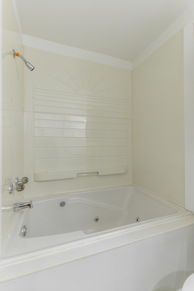 711 2nd St, South Pittsburg, TN 37380 - full bath with a combined bath / shower with jetted tub