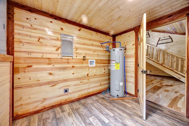 1590 Jackson Point Rd, Sewanee, TN 37375 - utility room with water heater