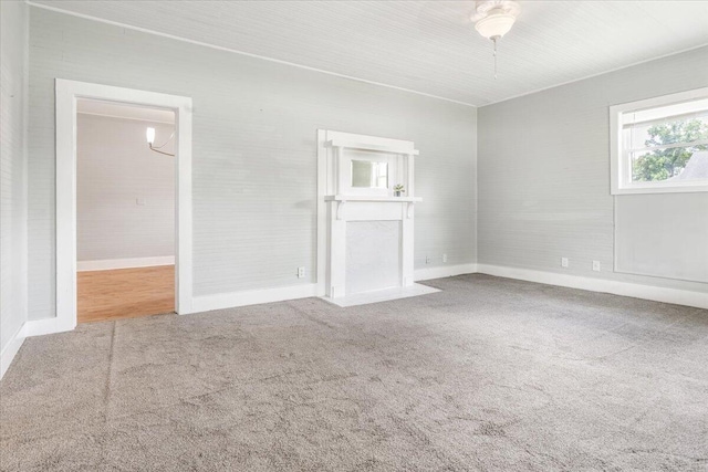 1 W 10th St, Chickamauga, GA 30707 - carpeted empty room with baseboards