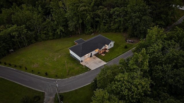 111 Oak Meadow Dr, Dunlap, TN 37327 - aerial view of property and surrounding area featuring a forest