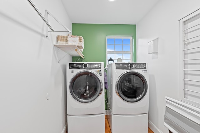 111 Oak Meadow Dr, Dunlap, TN 37327 - laundry room featuring washer and dryer and wood finished floors