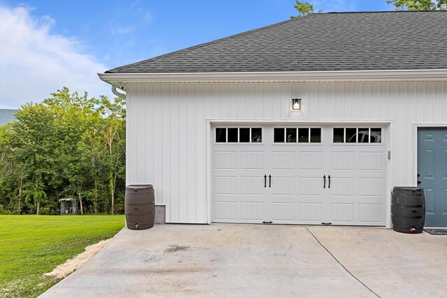 111 Oak Meadow Dr, Dunlap, TN 37327 - view of garage
