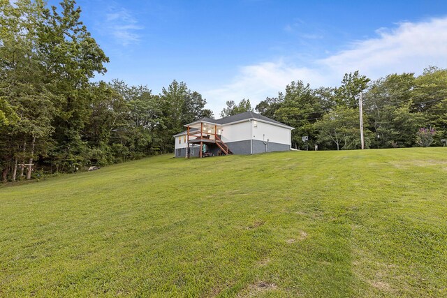 111 Oak Meadow Dr, Dunlap, TN 37327 - view of green lawn featuring a wooden deck