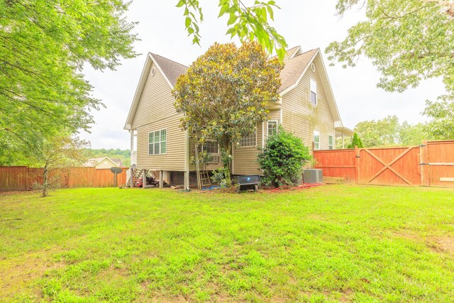 199 Falcons View Dr, Ringgold, GA 30736 - rear view of house with a gate and a fenced backyard