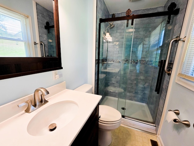 4619 Lake Haven Dr, Chattanooga, TN 37416 - full bath featuring vanity and a shower stall