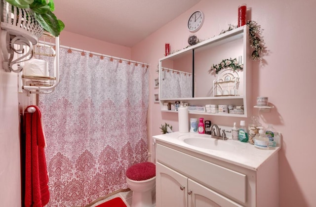 1339 Woodmore Ln, Chattanooga, TN 37411 - bathroom with vanity, curtained shower, and tile patterned flooring