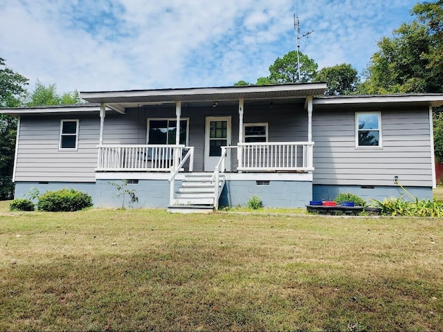 1661 W Francis Spring Rd, Whitwell, TN 37397 - ranch-style house featuring crawl space, covered porch, and a front lawn