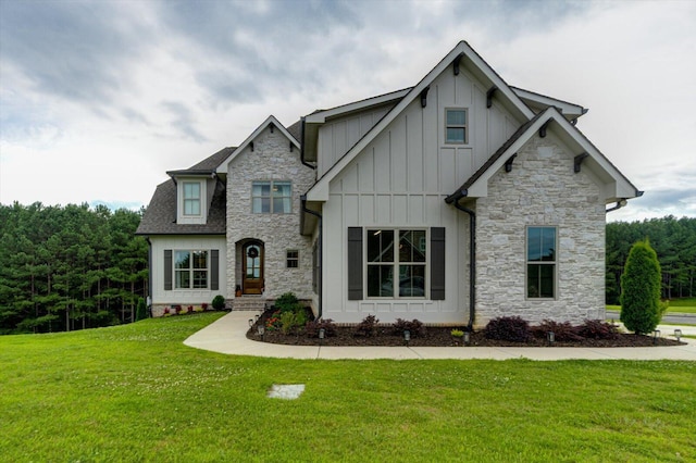 12951 Blakeslee Dr, Soddy Daisy, TN 37379 - craftsman house with board and batten siding, stone siding, and a front lawn