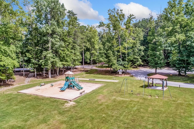 507 Big Stump Mountain Trl, Jasper, GA 30143 - view of playground featuring a lawn