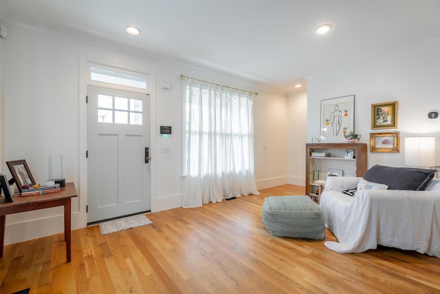 661 E 16th St, Chattanooga, TN 37408 - foyer with light wood-type flooring and recessed lighting