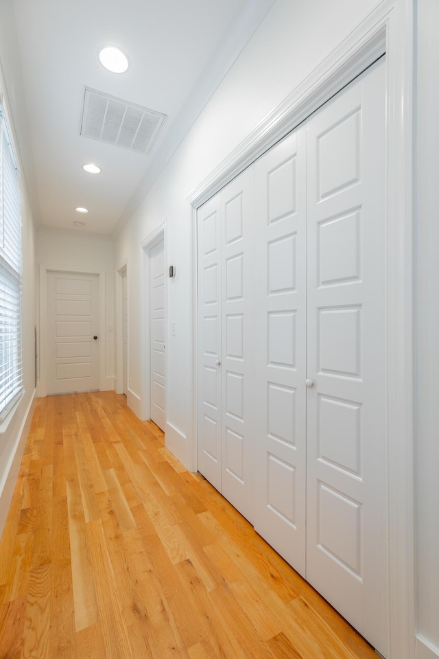 661 E 16th St, Chattanooga, TN 37408 - hall with light wood finished floors and recessed lighting