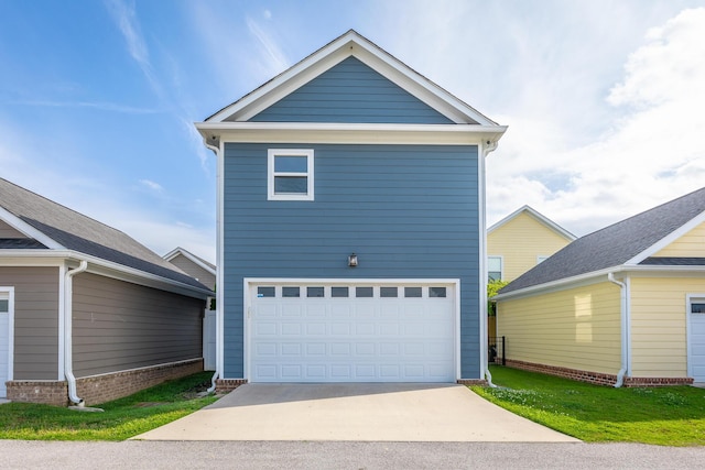 661 E 16th St, Chattanooga, TN 37408 - view of property exterior with a garage