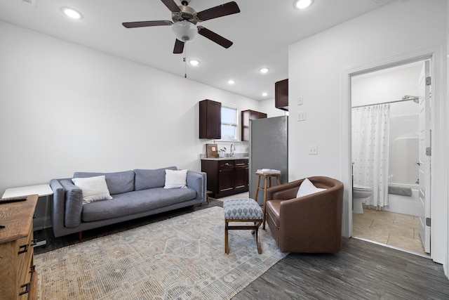 661 E 16th St, Chattanooga, TN 37408 - living room with ceiling fan, recessed lighting, and wood finished floors