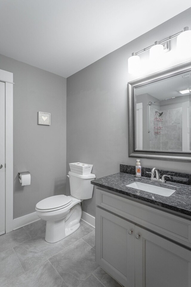 1023 Givens Rd, Chattanooga, TN 37421 - bathroom featuring vanity and tiled shower