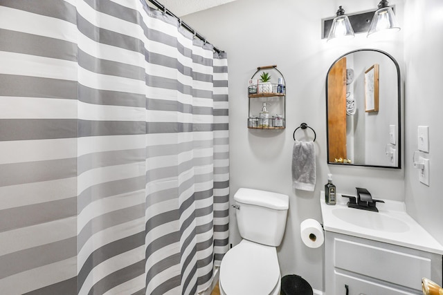 176 Ola Dr, Cohutta, GA 30710 - bathroom with vanity and a shower with curtain