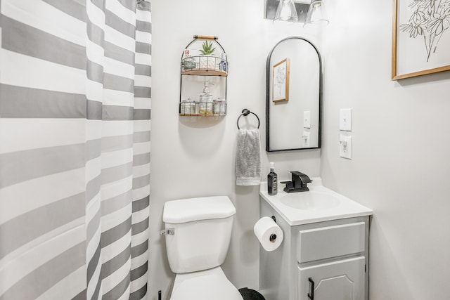 176 Ola Dr, Cohutta, GA 30710 - bathroom featuring vanity and a shower with curtain