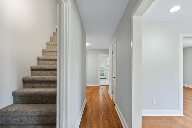 3018 14th Ave, Chattanooga, TN 37407 - staircase featuring wood finished floors and baseboards