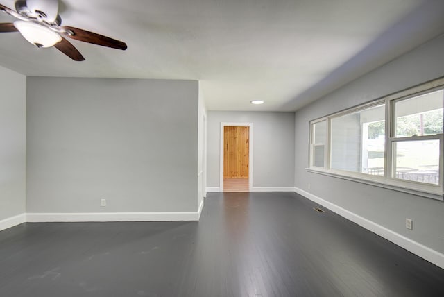 1728 John Ross Rd, Chattanooga, TN 37412 - spare room with dark wood finished floors and a ceiling fan