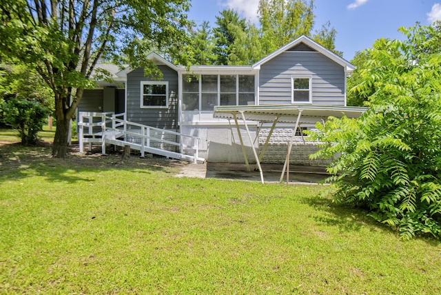 1728 John Ross Rd, Chattanooga, TN 37412 - rear view of property with a yard