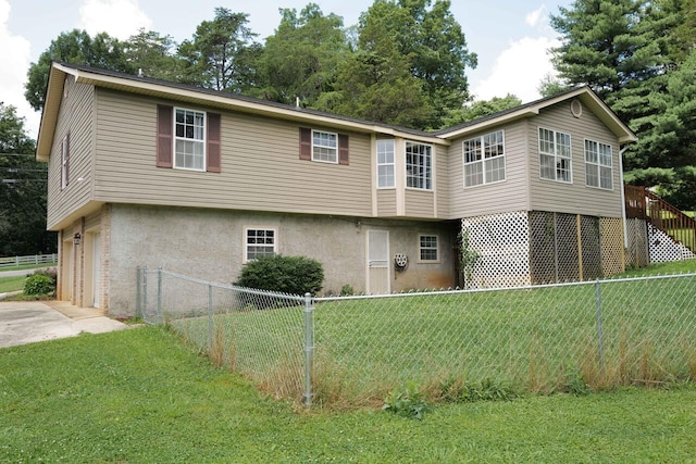 732 Salem Rd, Rossville, GA 30741 - view of front of property featuring an attached garage, driveway, a fenced backyard, and stairs