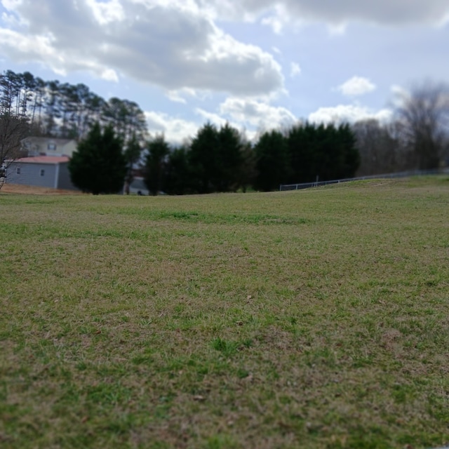 173 Claire St, Benton, TN 37307