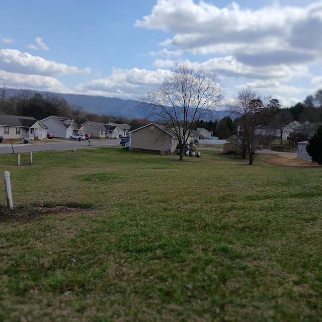173 Claire St, Benton, TN 37307