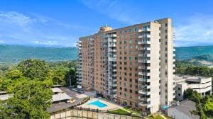 1131 Stringers Ridge Rd Unit 4C, Chattanooga, TN 37405 - view of apartment building / complex with a water view
