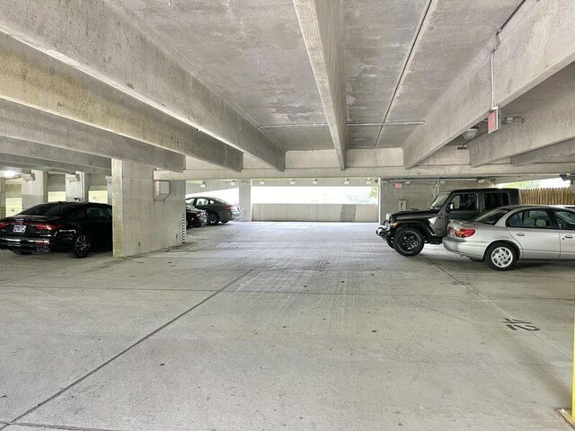 1131 Stringers Ridge Rd Unit 4C, Chattanooga, TN 37405 - view of parking garage