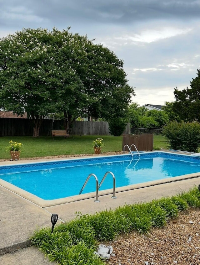 1510 Cannon Dr, Fort Oglethorpe, GA 30742 - view of swimming pool