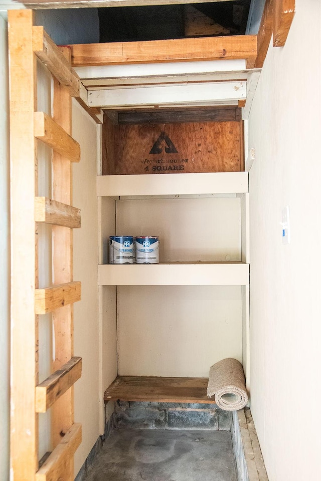505 Heidi Cir, Chattanooga, TN 37415 - view of storage